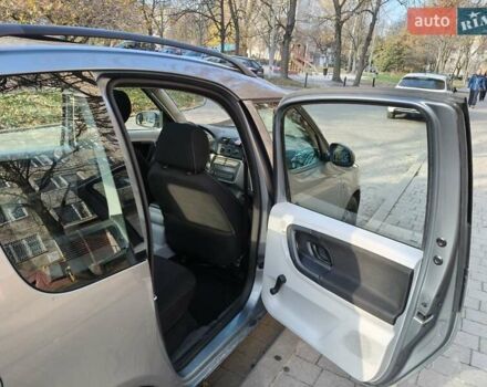 Серый Шкода Румстер, объемом двигателя 1.6 л и пробегом 1 тыс. км за 4499 $, фото 5 на Automoto.ua