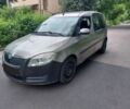 Серый Шкода Румстер, объемом двигателя 1.4 л и пробегом 300 тыс. км за 1899 $, фото 1 на Automoto.ua