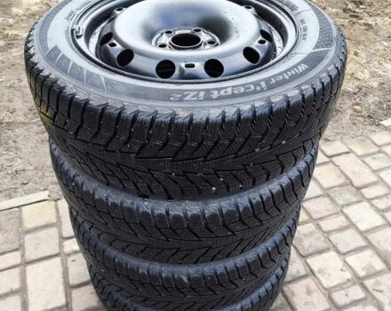 Сірий Шкода Румстер, об'ємом двигуна 1.6 л та пробігом 200 тис. км за 5500 $, фото 9 на Automoto.ua