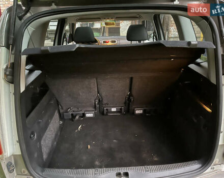 Сірий Шкода Румстер, об'ємом двигуна 1.42 л та пробігом 221 тис. км за 4500 $, фото 7 на Automoto.ua