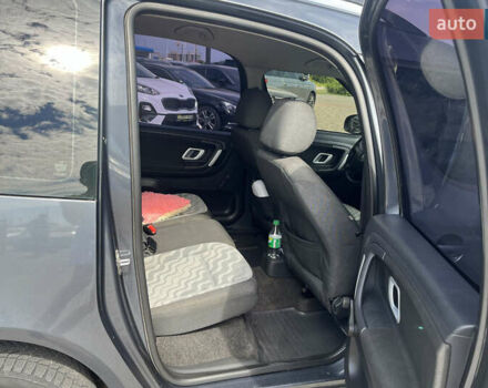 Серый Шкода Румстер, объемом двигателя 1.39 л и пробегом 206 тыс. км за 5200 $, фото 8 на Automoto.ua