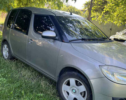 Шкода Румстер 2007 в Сваляве на Automoto.ua Серый Шкода Румстер, объемом двигателя 1.39 л и пробегом 314 тыс. км за 4800 $, фото 7 на Automoto.ua