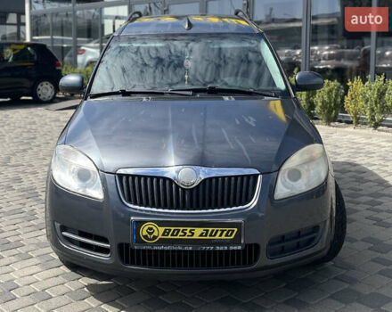 Серый Шкода Румстер, объемом двигателя 1.39 л и пробегом 206 тыс. км за 5200 $, фото 1 на Automoto.ua