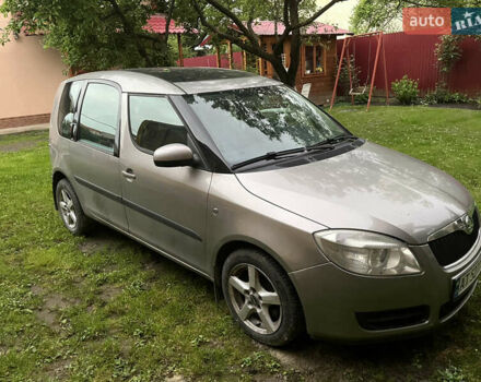 Сірий Шкода Румстер, об'ємом двигуна 1.42 л та пробігом 221 тис. км за 4500 $, фото 1 на Automoto.ua