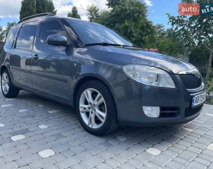 Серый Шкода Румстер, объемом двигателя 1.6 л и пробегом 227 тыс. км за 5200 $, фото 2 на Automoto.ua
