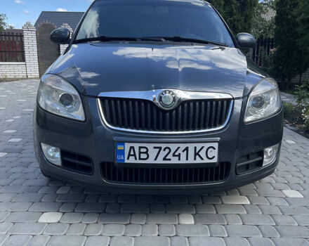 Серый Шкода Румстер, объемом двигателя 1.6 л и пробегом 227 тыс. км за 5200 $, фото 1 на Automoto.ua