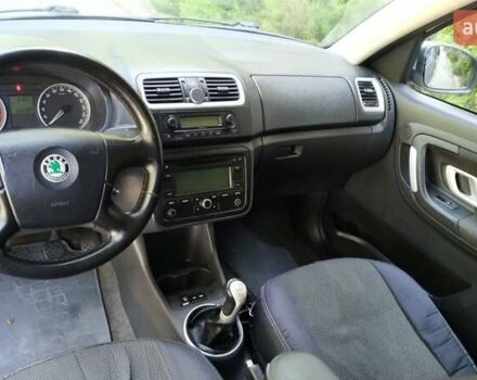 Серый Шкода Румстер, объемом двигателя 1.39 л и пробегом 226 тыс. км за 3750 $, фото 15 на Automoto.ua