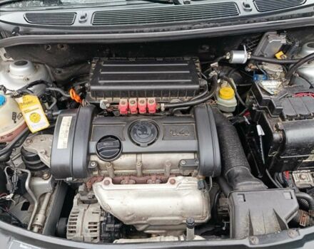 Сірий Шкода Румстер, об'ємом двигуна 0 л та пробігом 248 тис. км за 5800 $, фото 6 на Automoto.ua