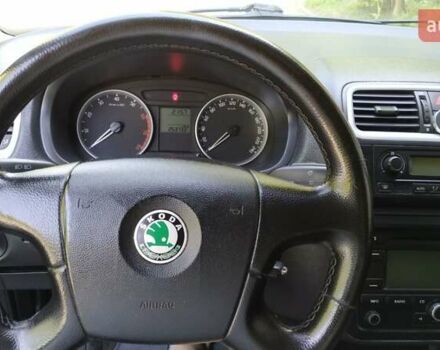 Серый Шкода Румстер, объемом двигателя 1.39 л и пробегом 226 тыс. км за 3750 $, фото 17 на Automoto.ua