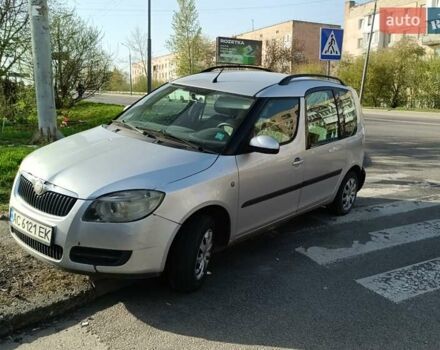 Серый Шкода Румстер, объемом двигателя 1.39 л и пробегом 230 тыс. км за 2500 $, фото 1 на Automoto.ua