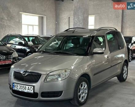 Сірий Шкода Румстер, об'ємом двигуна 1.39 л та пробігом 279 тис. км за 6499 $, фото 1 на Automoto.ua