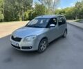 Серый Шкода Румстер, объемом двигателя 1.4 л и пробегом 245 тыс. км за 3958 $, фото 1 на Automoto.ua
