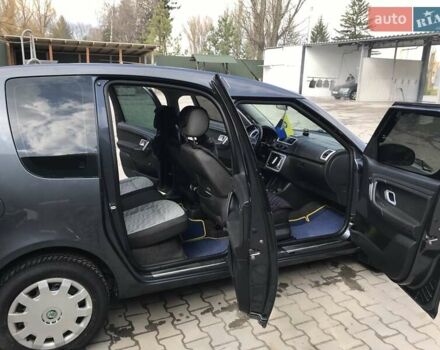 Серый Шкода Румстер, объемом двигателя 1.4 л и пробегом 239 тыс. км за 4700 $, фото 29 на Automoto.ua