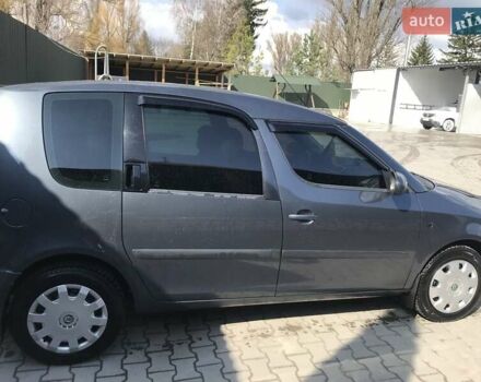Серый Шкода Румстер, объемом двигателя 1.4 л и пробегом 239 тыс. км за 4700 $, фото 41 на Automoto.ua