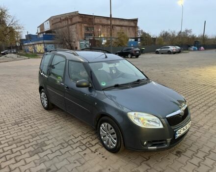 Серый Шкода Румстер, объемом двигателя 1.4 л и пробегом 250 тыс. км за 4200 $, фото 1 на Automoto.ua