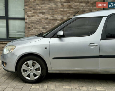 Шкода Румстер 2009 у Ужгороді на Automoto.ua Сірий Шкода Румстер, об'ємом двигуна 1.9 л та пробігом 299 тис. км за 3999 $, фото 12 на Automoto.ua