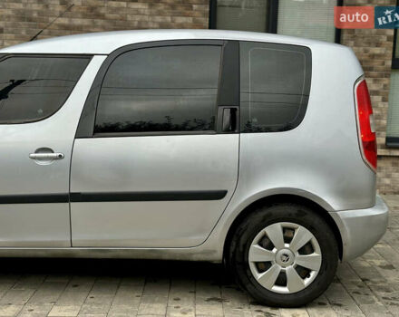 Шкода Румстер 2009 у Ужгороді на Automoto.ua Сірий Шкода Румстер, об'ємом двигуна 1.9 л та пробігом 299 тис. км за 3999 $, фото 13 на Automoto.ua