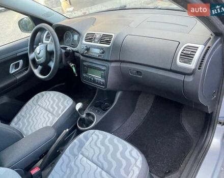 Серый Шкода Румстер, объемом двигателя 1.4 л и пробегом 220 тыс. км за 4999 $, фото 29 на Automoto.ua