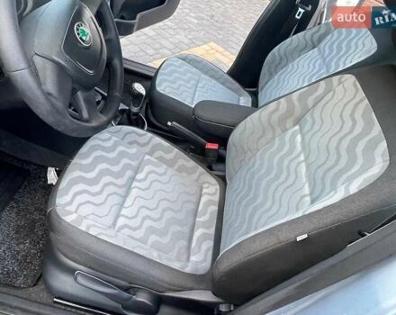 Серый Шкода Румстер, объемом двигателя 1.4 л и пробегом 220 тыс. км за 4999 $, фото 20 на Automoto.ua