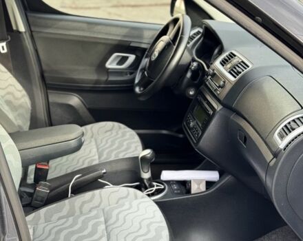 Серый Шкода Румстер, объемом двигателя 1.4 л и пробегом 228 тыс. км за 5999 $, фото 10 на Automoto.ua