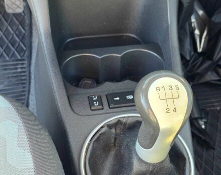 Сірий Шкода Румстер, об'ємом двигуна 1.2 л та пробігом 270 тис. км за 3700 $, фото 6 на Automoto.ua