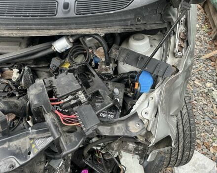 Серый Шкода Румстер, объемом двигателя 1.6 л и пробегом 300 тыс. км за 1750 $, фото 7 на Automoto.ua