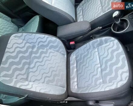 Серый Шкода Румстер, объемом двигателя 1.4 л и пробегом 220 тыс. км за 4999 $, фото 28 на Automoto.ua