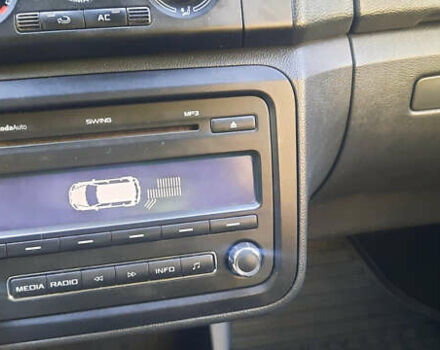 Сірий Шкода Румстер, об'ємом двигуна 1.6 л та пробігом 295 тис. км за 5400 $, фото 16 на Automoto.ua