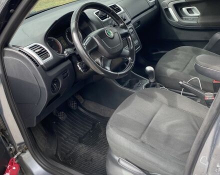 Серый Шкода Румстер, объемом двигателя 1.4 л и пробегом 245 тыс. км за 5200 $, фото 9 на Automoto.ua