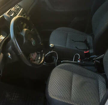 Сірий Шкода Румстер, об'ємом двигуна 1.6 л та пробігом 295 тис. км за 5400 $, фото 11 на Automoto.ua