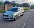 Серый Шкода Румстер, объемом двигателя 1.4 л и пробегом 275 тыс. км за 5200 $, фото 2 на Automoto.ua