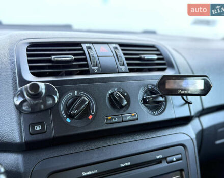 Шкода Румстер 2012 в Одессе на Automoto.ua Серый Шкода Румстер, объемом двигателя 1.6 л и пробегом 168 тыс. км за 6400 $, фото 80 на Automoto.ua