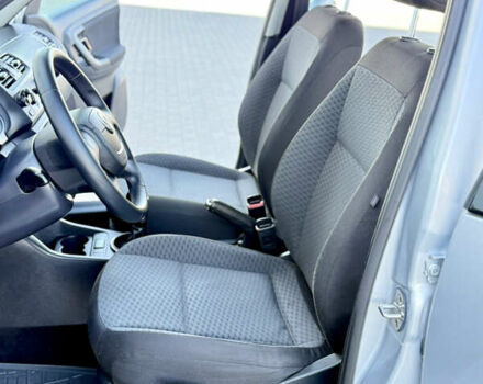 Шкода Румстер 2012 в Одессе на Automoto.ua Серый Шкода Румстер, объемом двигателя 1.6 л и пробегом 168 тыс. км за 6400 $, фото 48 на Automoto.ua