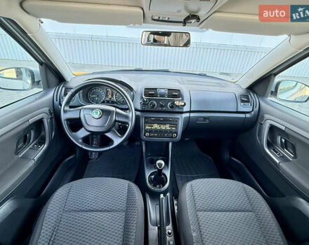 Шкода Румстер 2012 в Одессе на Automoto.ua Серый Шкода Румстер, объемом двигателя 1.6 л и пробегом 168 тыс. км за 6400 $, фото 68 на Automoto.ua