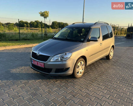 Серый Шкода Румстер, объемом двигателя 1.6 л и пробегом 180 тыс. км за 8000 $, фото 1 на Automoto.ua