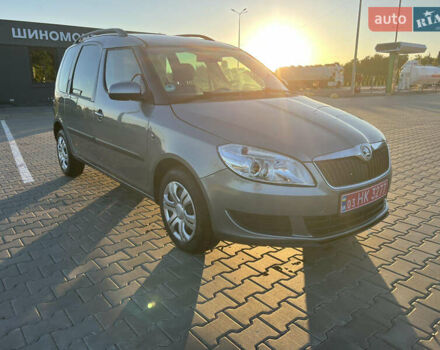Серый Шкода Румстер, объемом двигателя 1.6 л и пробегом 180 тыс. км за 8000 $, фото 5 на Automoto.ua