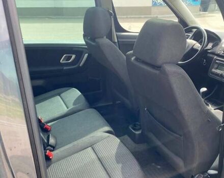 Серый Шкода Румстер, объемом двигателя 1.6 л и пробегом 215 тыс. км за 6500 $, фото 1 на Automoto.ua