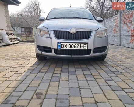 Сірий Шкода Румстер, об'ємом двигуна 1.42 л та пробігом 350 тис. км за 3600 $, фото 1 на Automoto.ua