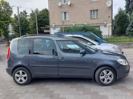 Шкода Румстер 2007 у Житомирі на Automoto.ua Сірий Шкода Румстер, об'ємом двигуна 1.6 л та пробігом 297 тис. км за 4939 $, фото 1 на Automoto.ua