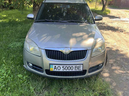Сірий Шкода Румстер, об'ємом двигуна 1.39 л та пробігом 314 тис. км за 4800 $, фото 1 на Automoto.ua