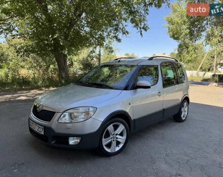 Серый Шкода Румстер, объемом двигателя 1.6 л и пробегом 173 тыс. км за 6300 $, фото 1 на Automoto.ua
