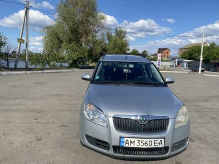 Шкода Румстер 2008 у Рокитном на Automoto.ua Сірий Шкода Румстер, об'ємом двигуна 1.2 л та пробігом 217 тис. км за 4200 $, фото 1 на Automoto.ua