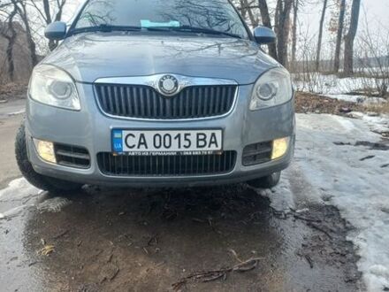 Сірий Шкода Румстер, об'ємом двигуна 1.4 л та пробігом 263 тис. км за 5350 $, фото 1 на Automoto.ua