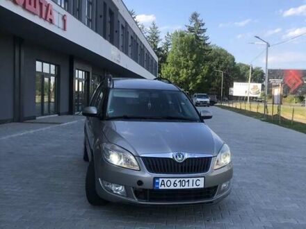 Серый Шкода Румстер, объемом двигателя 1.2 л и пробегом 238 тыс. км за 5650 $, фото 1 на Automoto.ua