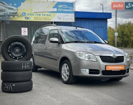 Сірий Шкода Румстер, об'ємом двигуна 1.39 л та пробігом 248 тис. км за 7100 $, фото 1 на Automoto.ua