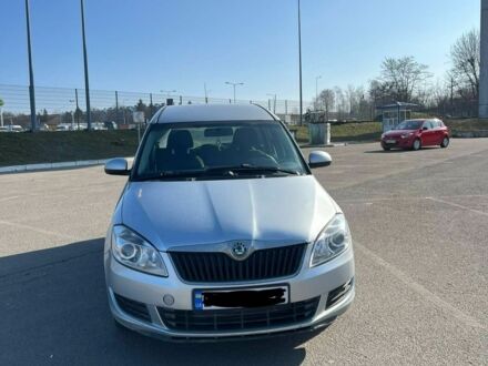 Серый Шкода Румстер, объемом двигателя 0 л и пробегом 500 тыс. км за 3700 $, фото 1 на Automoto.ua