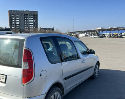 Серый Шкода Румстер, объемом двигателя 1.6 л и пробегом 500 тыс. км за 3700 $, фото 1 на Automoto.ua