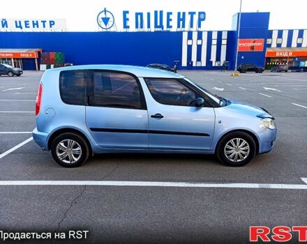 Синий Шкода Румстер, объемом двигателя 1.2 л и пробегом 221 тыс. км за 3900 $, фото 5 на Automoto.ua