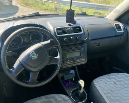 Синій Шкода Румстер, об'ємом двигуна 1.4 л та пробігом 330 тис. км за 2500 $, фото 11 на Automoto.ua