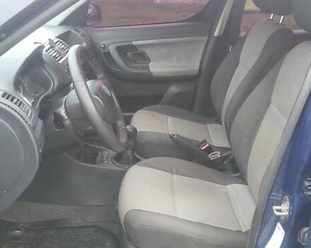 Синій Шкода Румстер, об'ємом двигуна 1.2 л та пробігом 195 тис. км за 4950 $, фото 11 на Automoto.ua